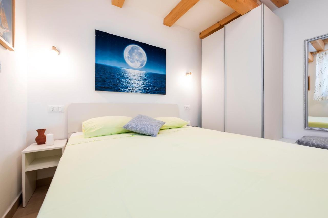 Casetta In Campagna Rovinj Exterior photo